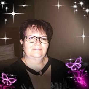 Meet your Posher, Manuela